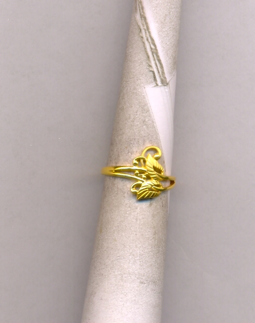 GOLD RING LADIES CASTING EXCLUSIVE