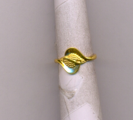 GOLD RING LADIES CASTING EXCLUSIVE