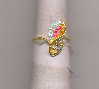 GOLD RING LADIES CASTING EXCLUSIVE