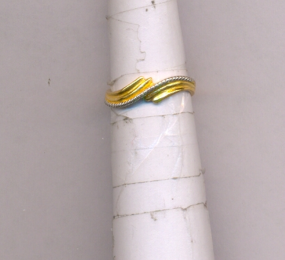 GOLD RING LADIES CASTING FANCY