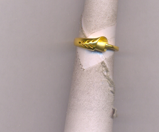 GOLD RING LADIES CASTING FANCY