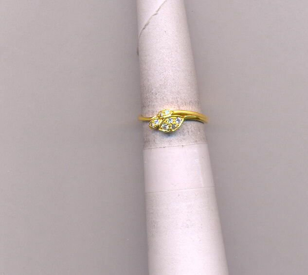 GOLD RING LADIES CASTING FANCY