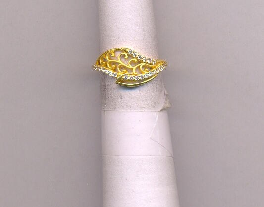GOLD RING LADIES CASTING FANCY