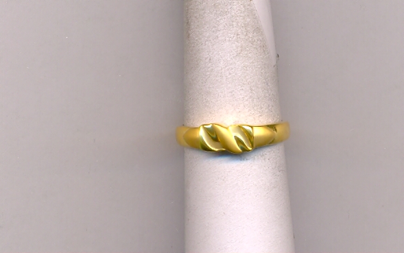 GOLD RING LADIES CASTING FANCY
