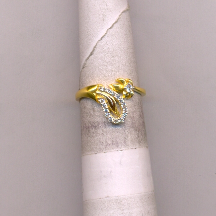 GOLD RING LADIES CASTING FANCY