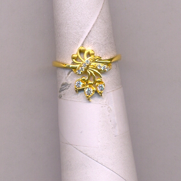 GOLD RING LADIES CASTING FANCY