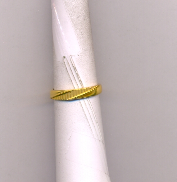 GOLD RING LADIES CASTING FANCY