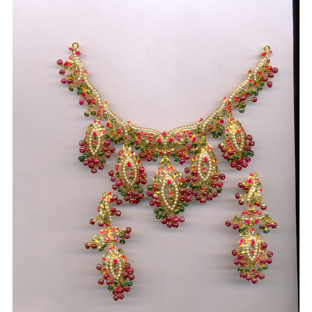 GOLD HALF SET