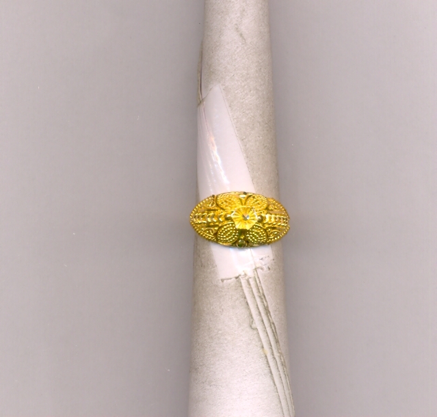 GOLD RING LADIES PLAIN FANCY