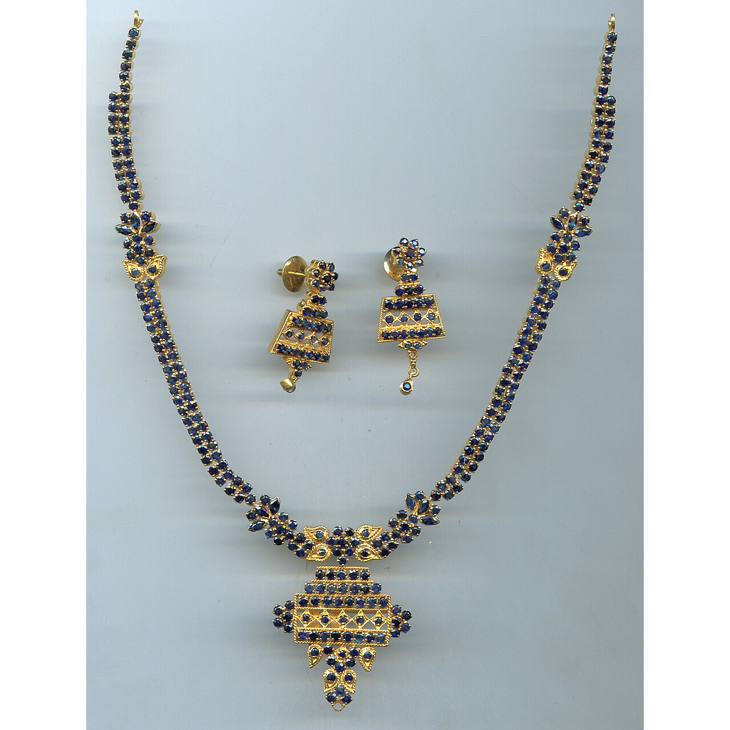 GOLD HALF SET LONG REALSTONE EXCLUSIVE