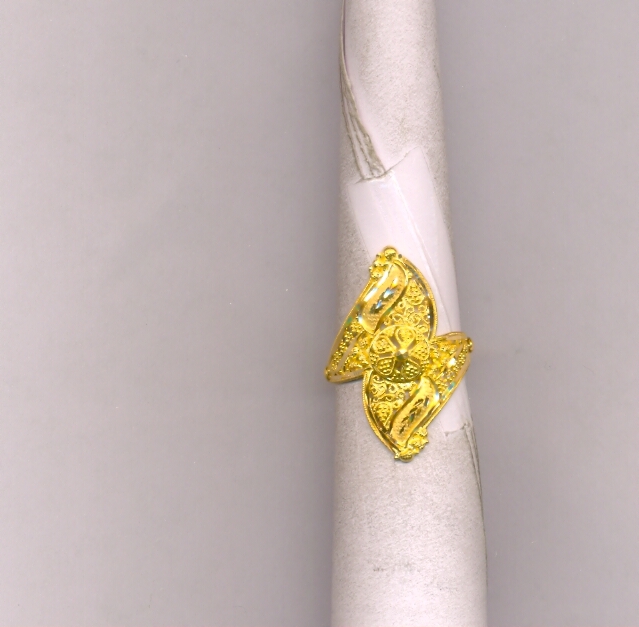 GOLD RING LADIES PLAIN FANCY