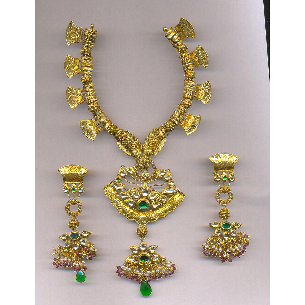GOLD HALF SET ROUND ANTIQUE EXCLUSIVE
