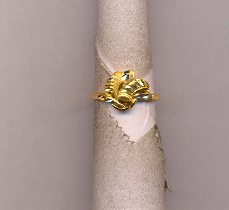 GOLD RING LADIES PLAIN FANCY