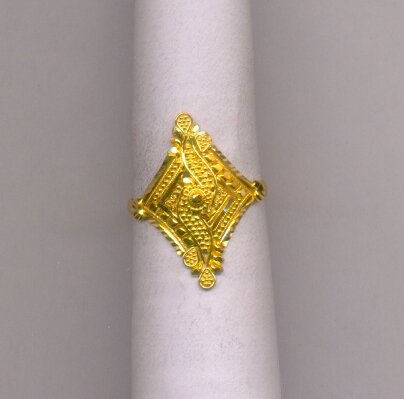 GOLD RING LADIES PLAIN FANCY