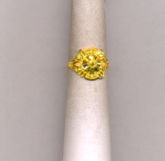 GOLD RING LADIES PLAIN FANCY