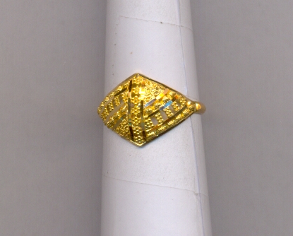 GOLD RING LADIES PLAIN FANCY