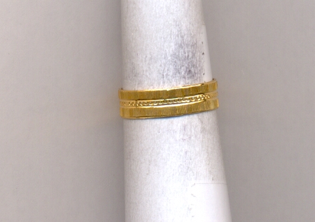 GOLD RING LADIES PLAIN FANCY