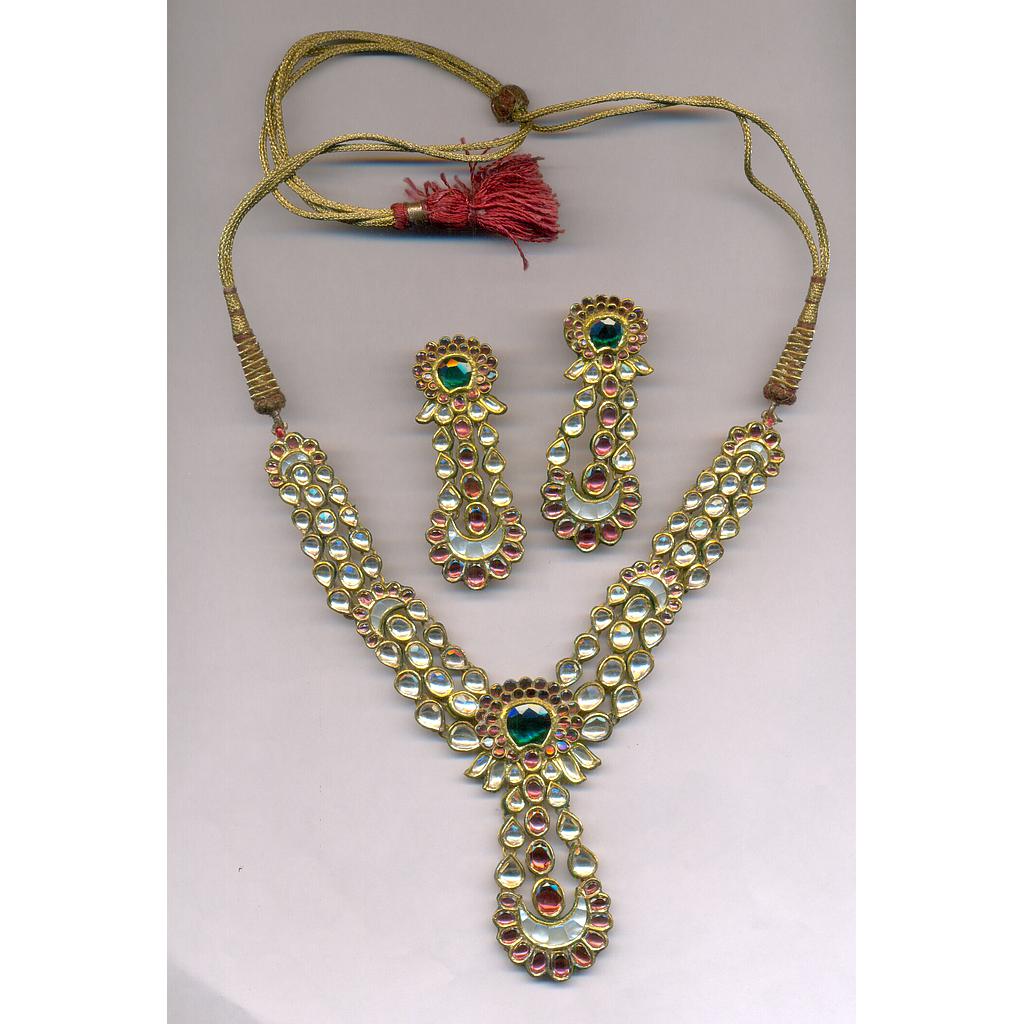 GOLD HALF SET KUNDAN