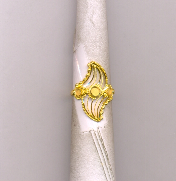 GOLD RING LADIES PLAIN FANCY