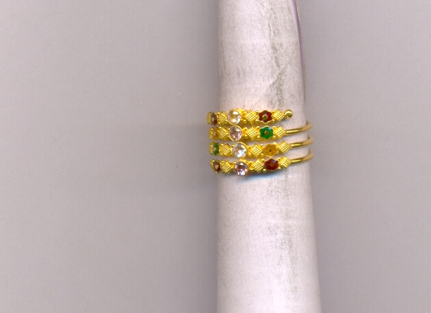 GOLD RING LADIES PLAIN FANCY