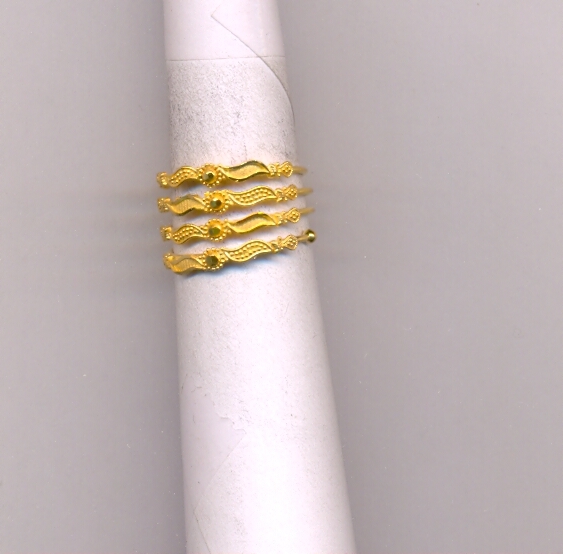 GOLD RING LADIES PLAIN FANCY