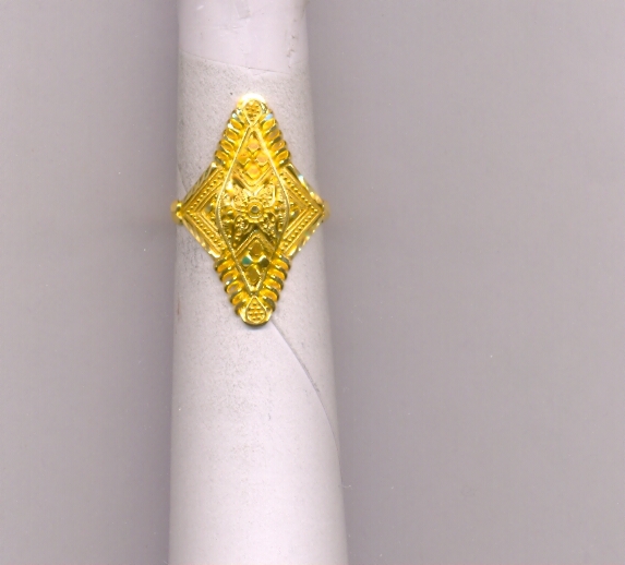 GOLD RING LADIES PLAIN FANCY