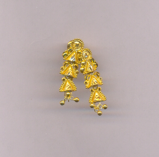 GOLD EARHANGINGS