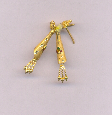GOLD EARHANHINGS