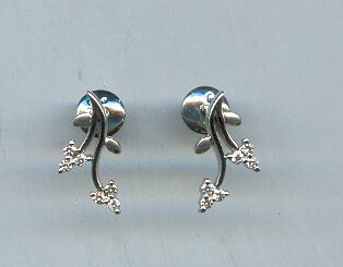 PLATINUM EARRING FANCY