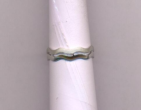 PLATINUM RING