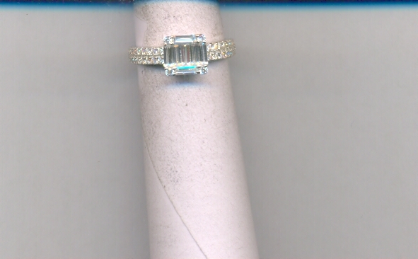 SILVER RING FANCY