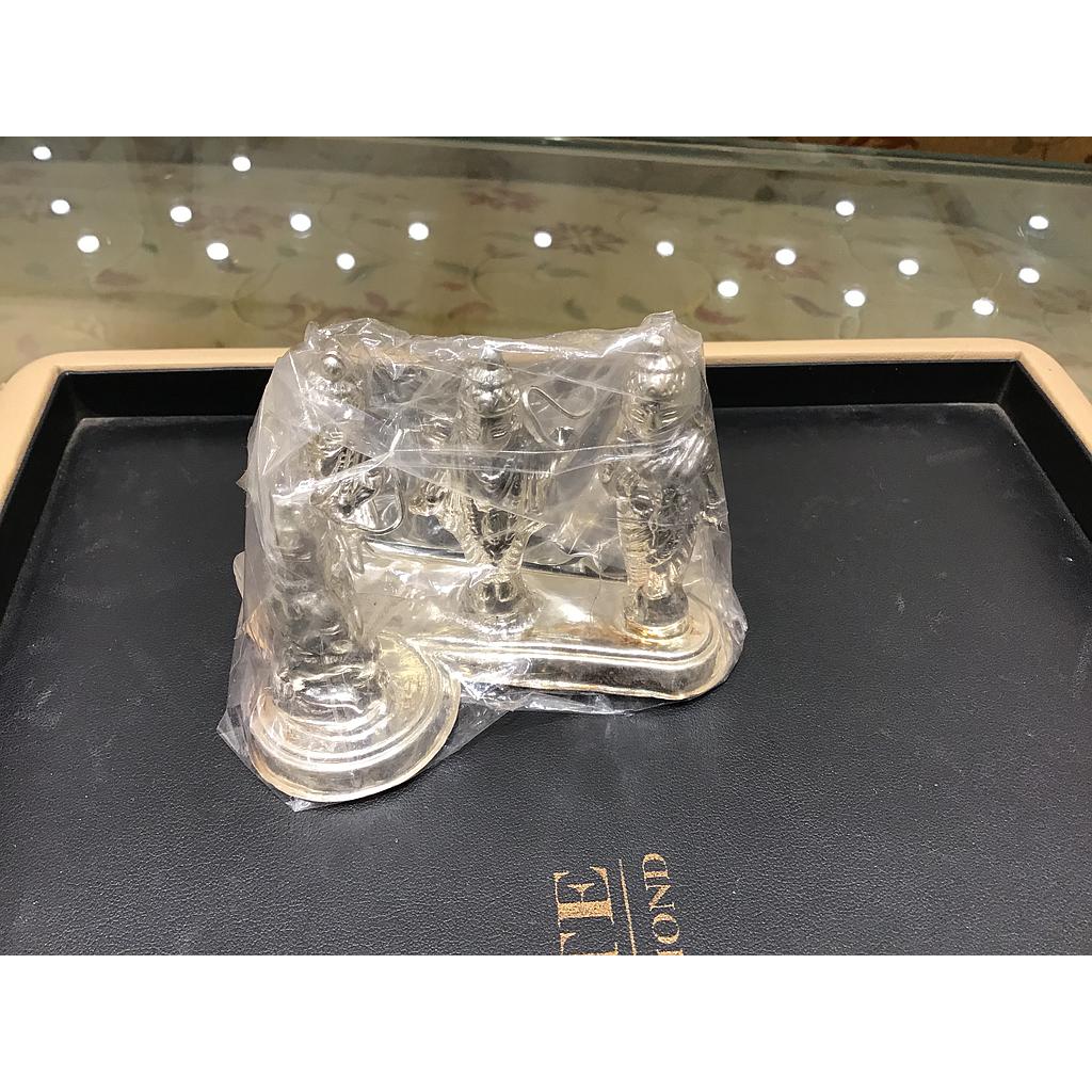 SILVER MURTI