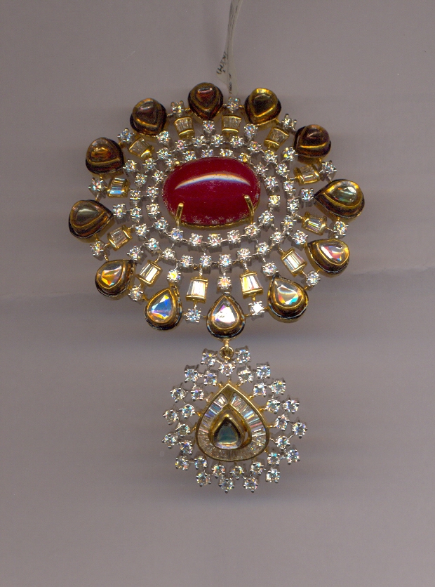 DIAMOND PENDENT POLKI